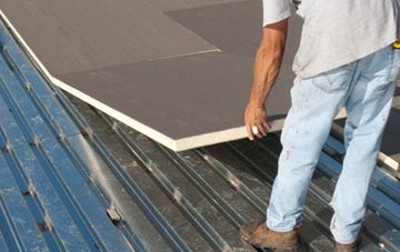 benefits of insulating Clynnog Fawr flat roofing